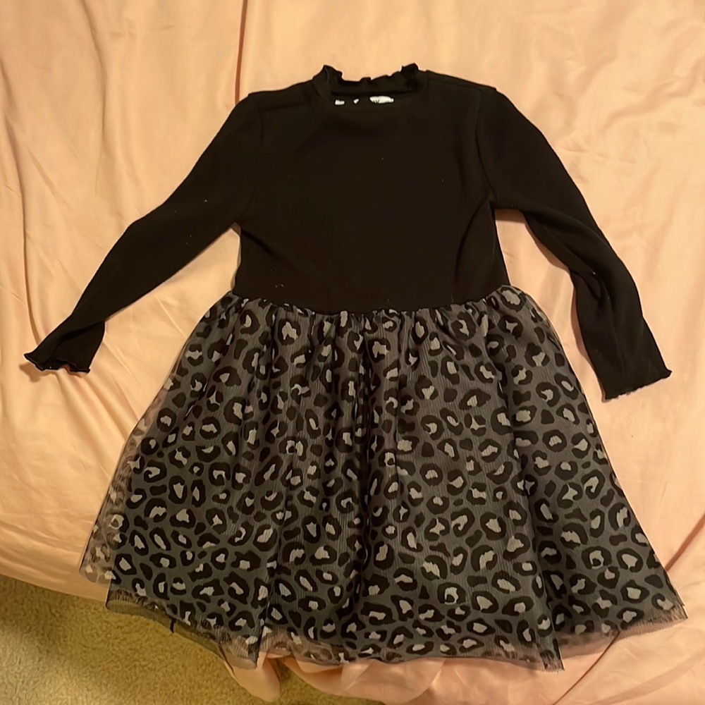 Old navy black and silver leopard dress with tulle size 2T